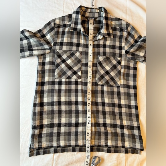 Outdoor Research Women’s Feedback flannel shirt - Picture 3 of 8